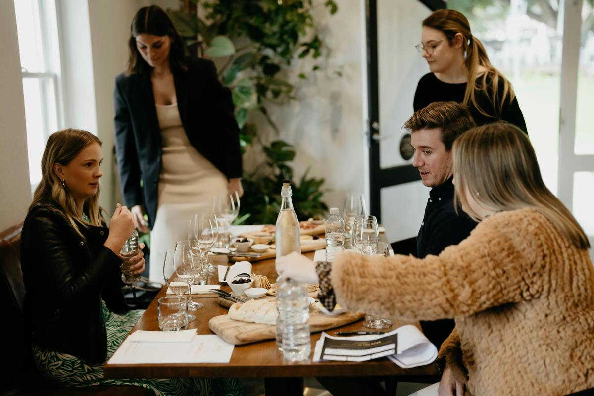 Tasting in the Dark: a sensory event
