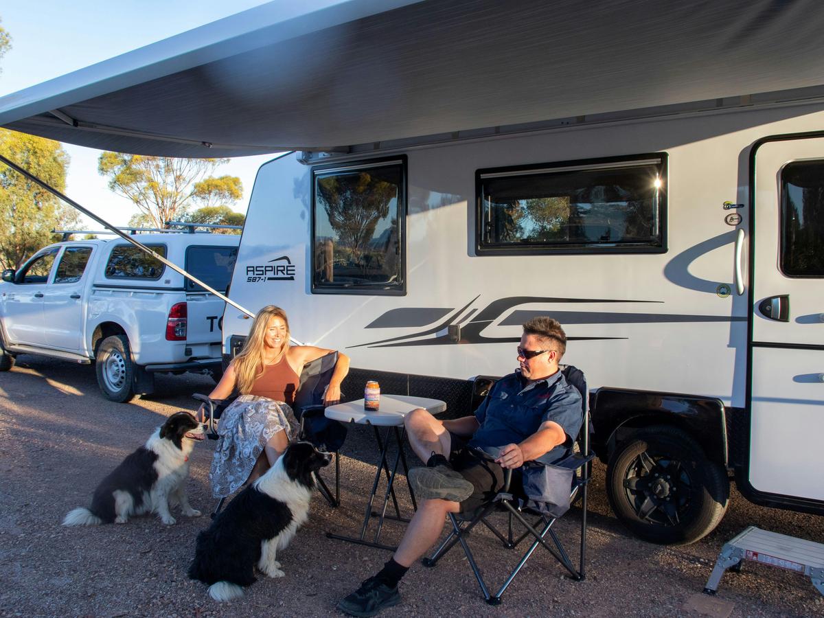Caravan Set Up