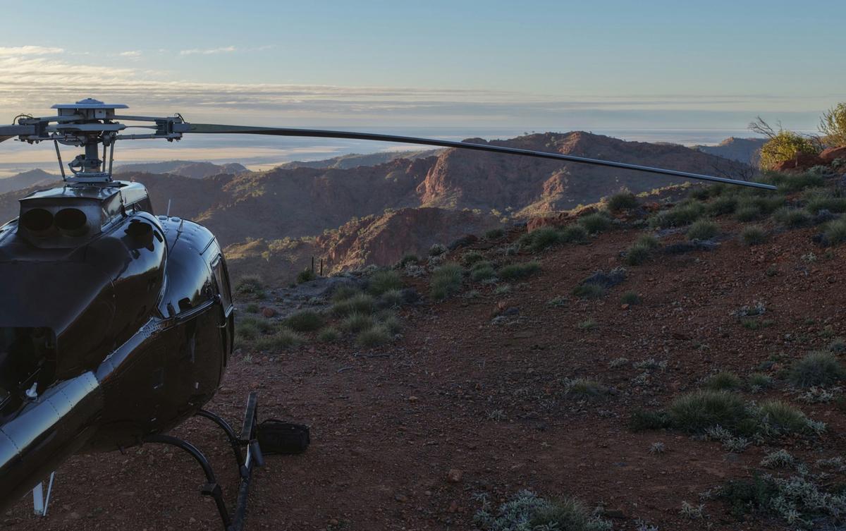Outback Discovery - Kati Thanda-Lake Eyre and Flinders Ranges by Helicopter - 3 days