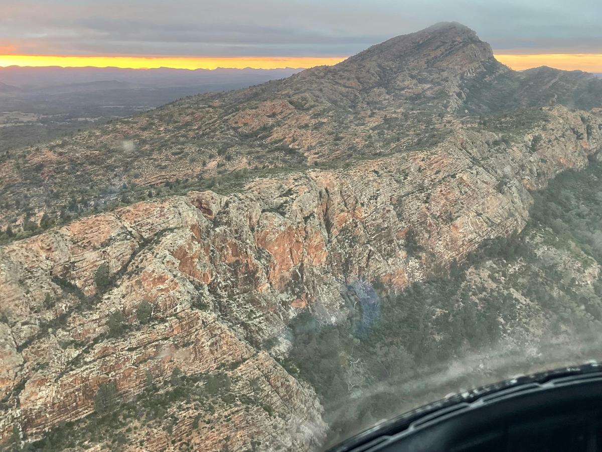 Outback Discovery - Kati Thanda-Lake Eyre and Flinders Ranges by Helicopter - 3 days