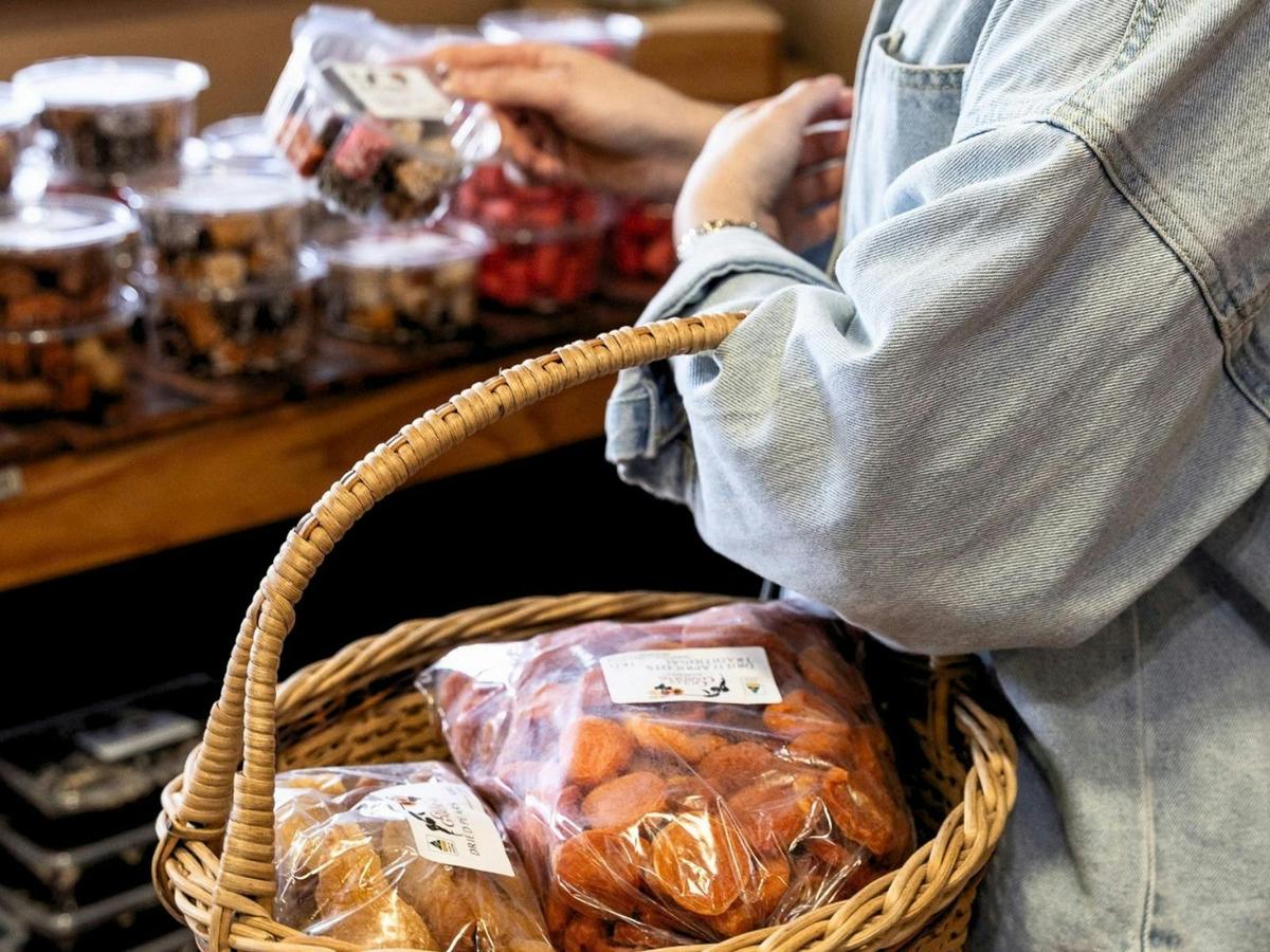 Shopping in the Gully Gardens Farmshop
