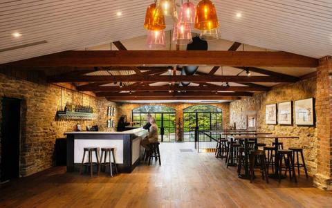 Helicopter Wine Hop Option 2: Eden Valley and Adelaide Hills | HELI LUNCH Signature Experience