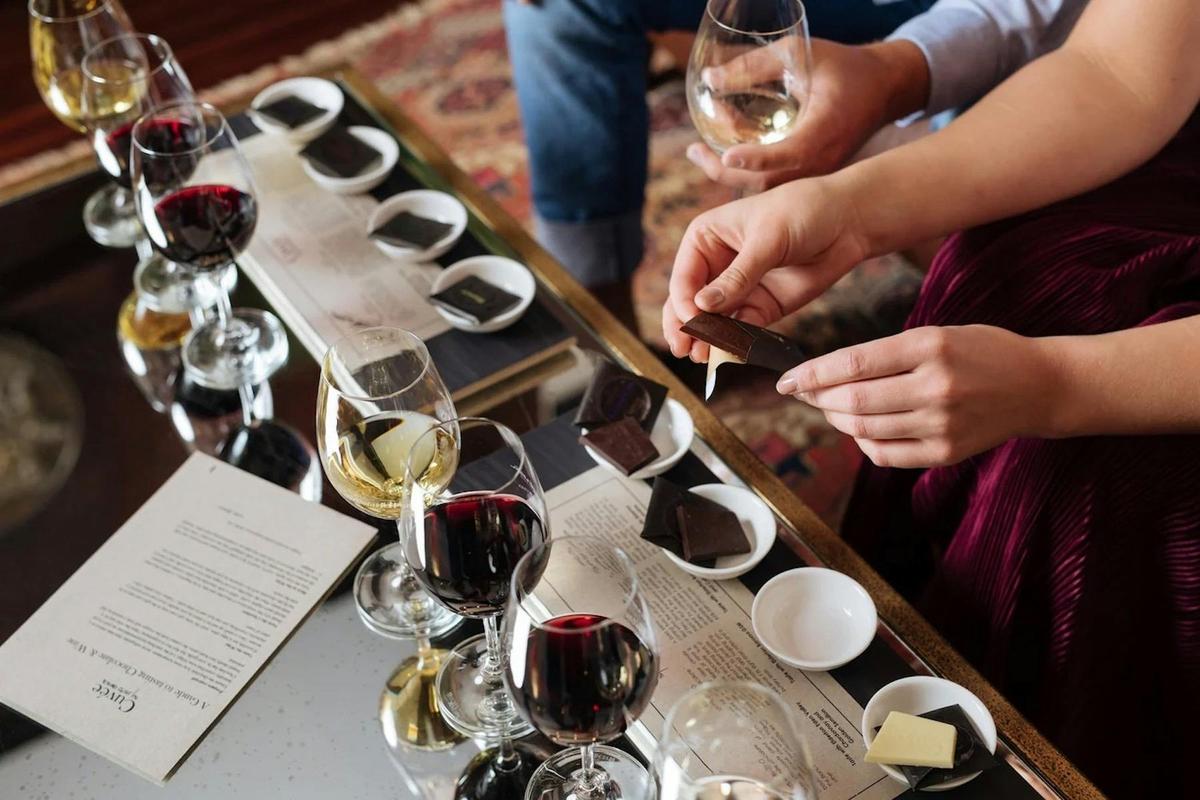 Heli Lunch Chocolate, Wine & Flight, Elderton Wines, Nuriootpa