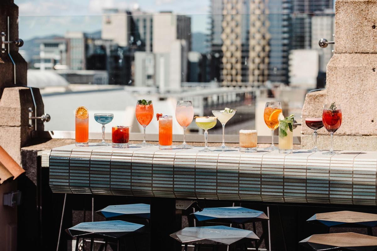 HENNESSY Rooftop Bar Cocktails