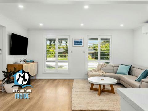 Hampton’s Style Holiday Retreat – Close to the beach!