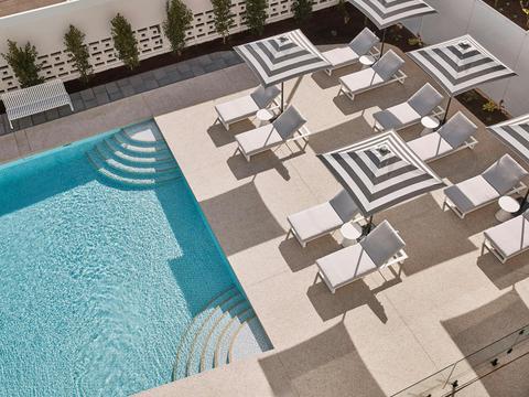 Hotel Alba Adelaide