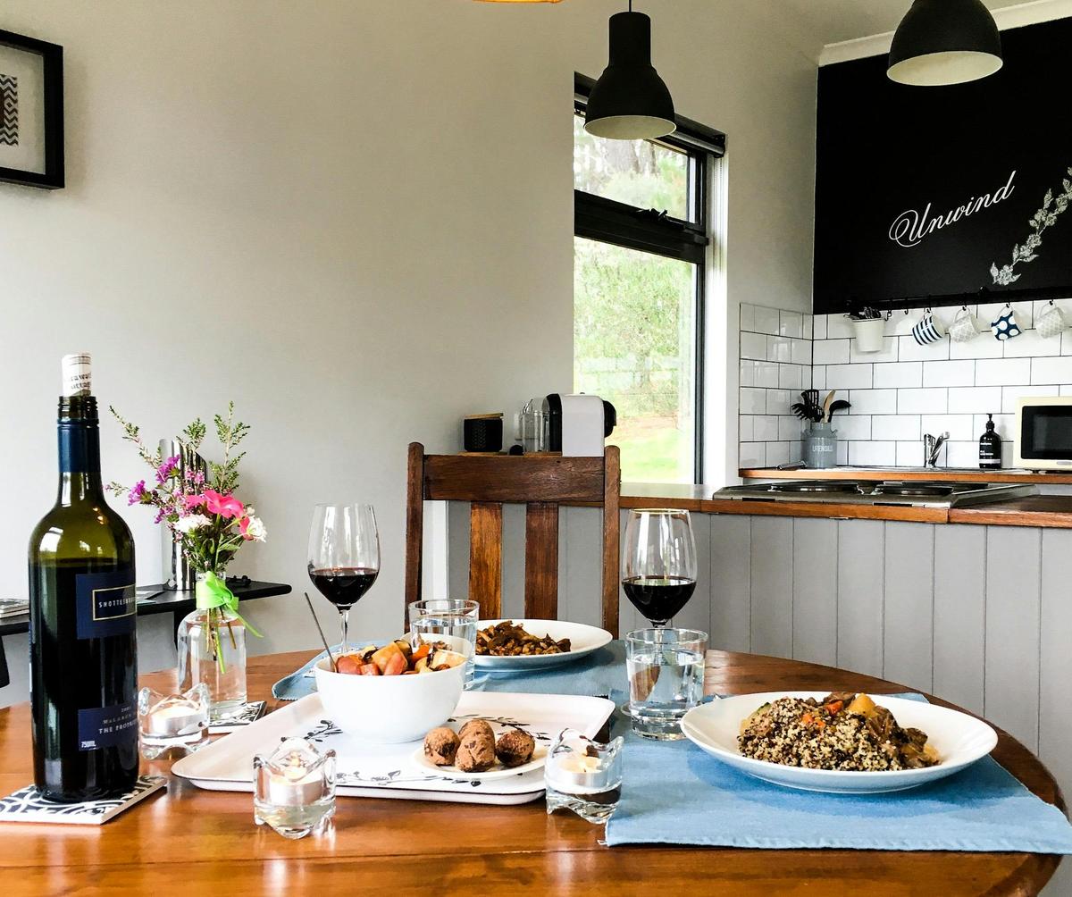 The Unwind at Karawatha Cottages