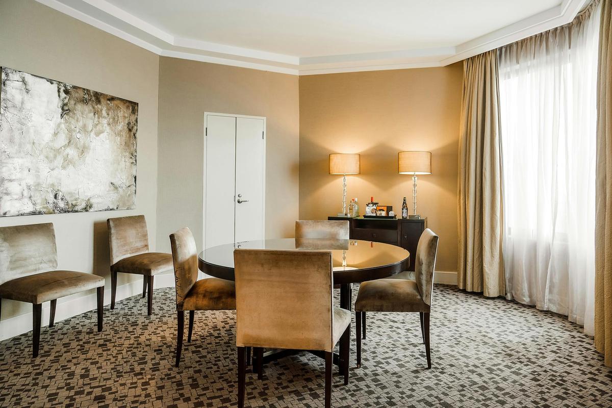 One Bedroom Luxury Suite