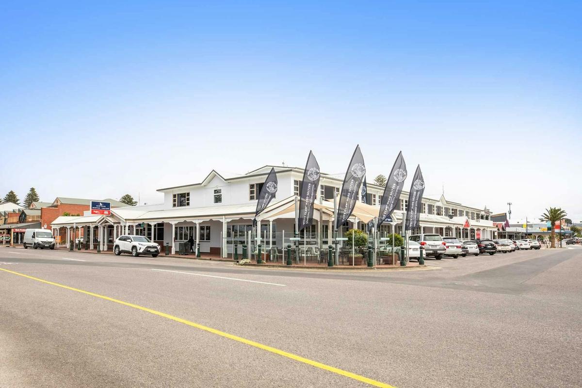 Hotel Victor