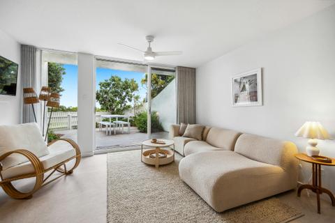 Juniper| Beachfront Semaphore Park
