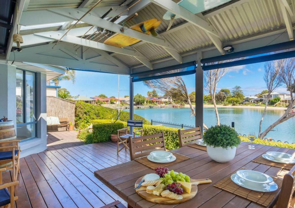 Outdoor Entertaining
