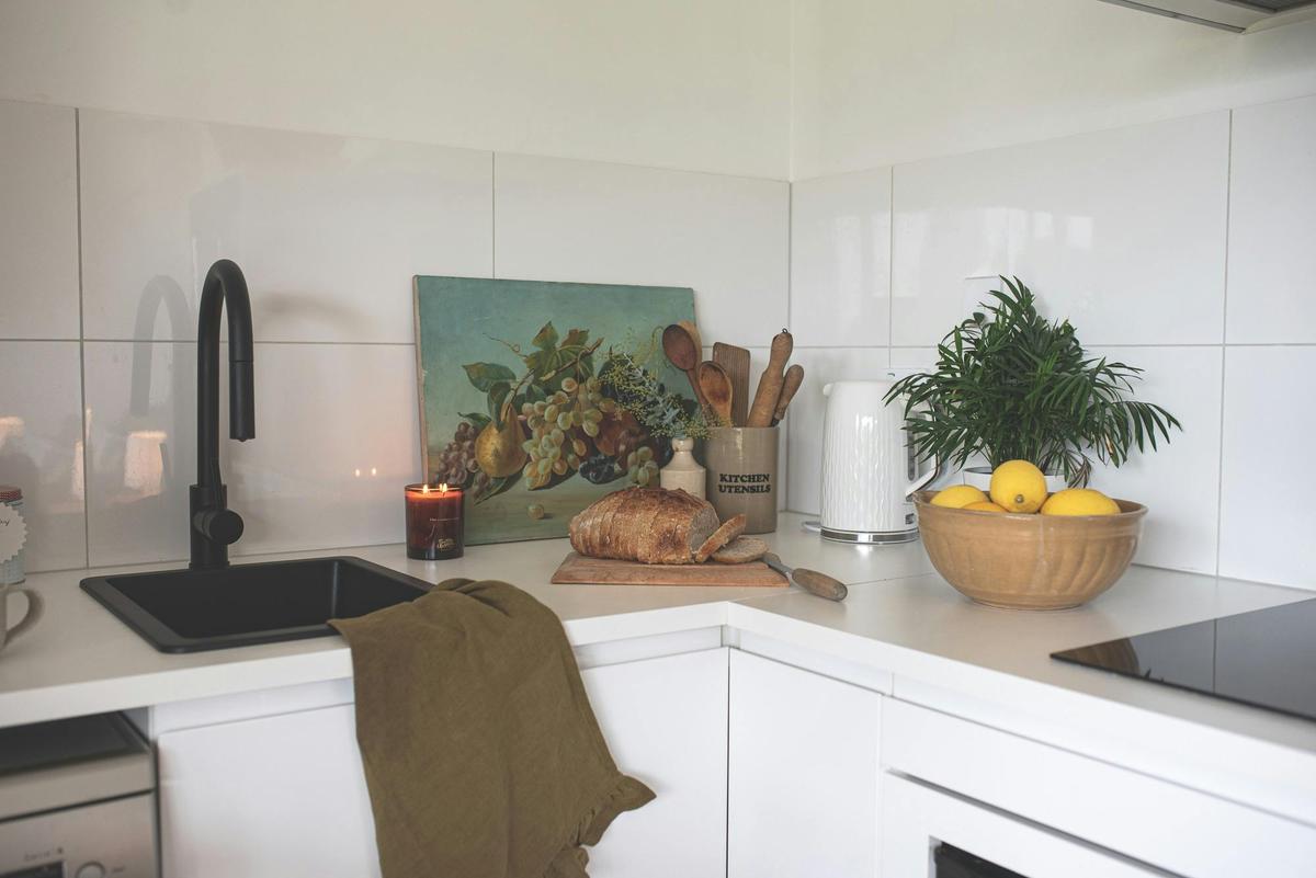 A well appointed kitchen for all your cooking needs
