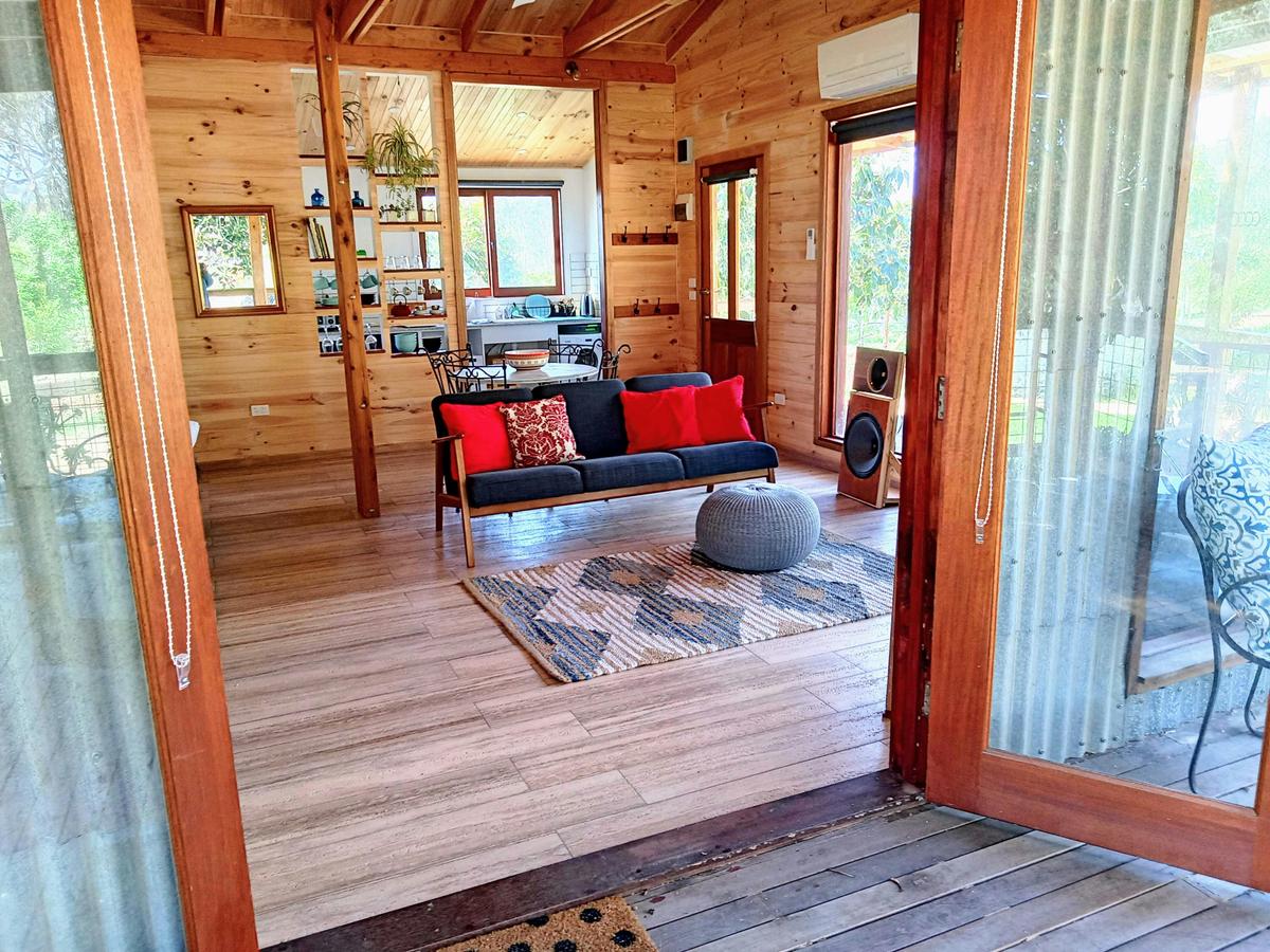 It's Bonza at Mill About Vineyard accessible accommodation (entrance from patio), Barossa Valley