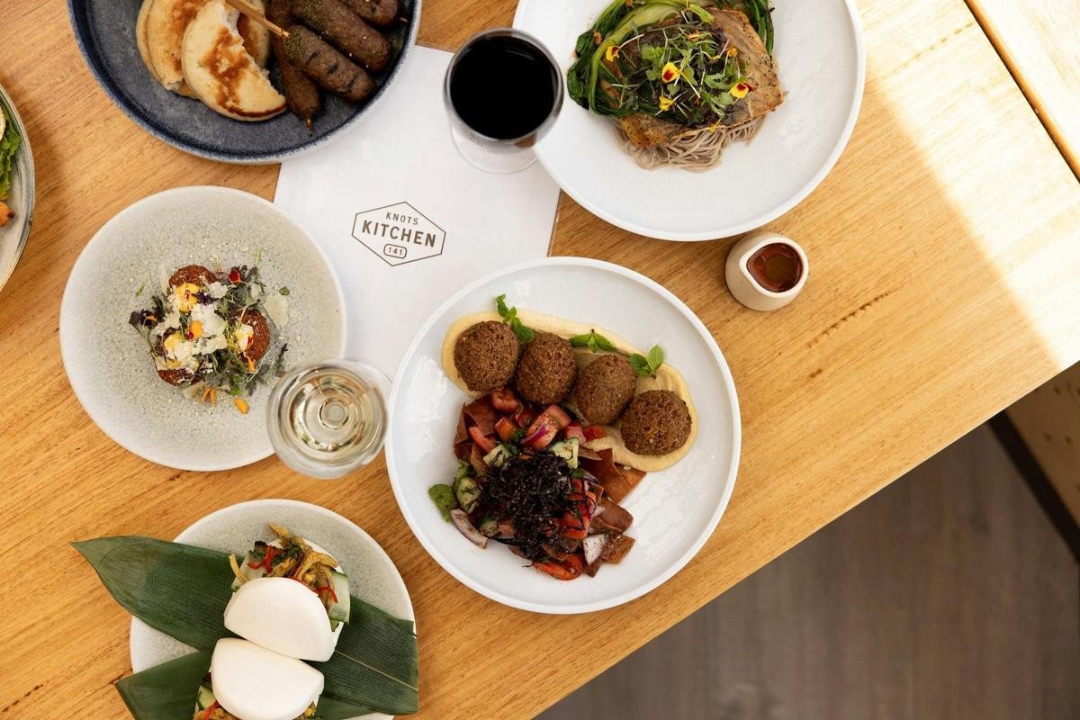 Knots Kitchen
