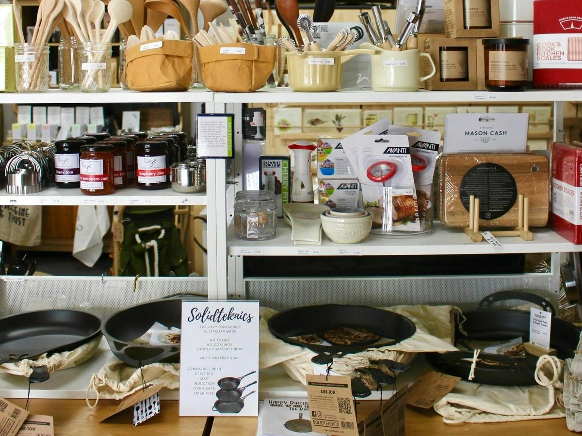 Kitchenware