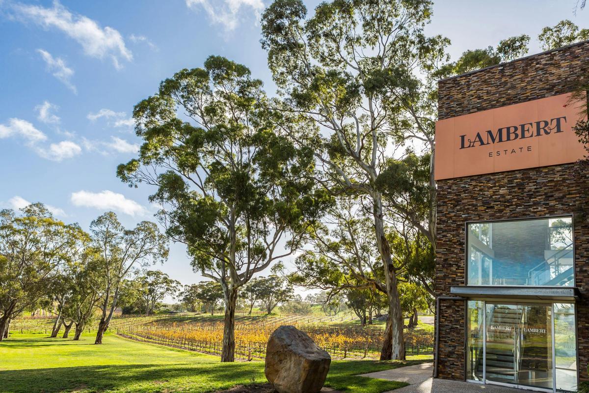 Lambert Estate Electric Cart Vineyard Tour