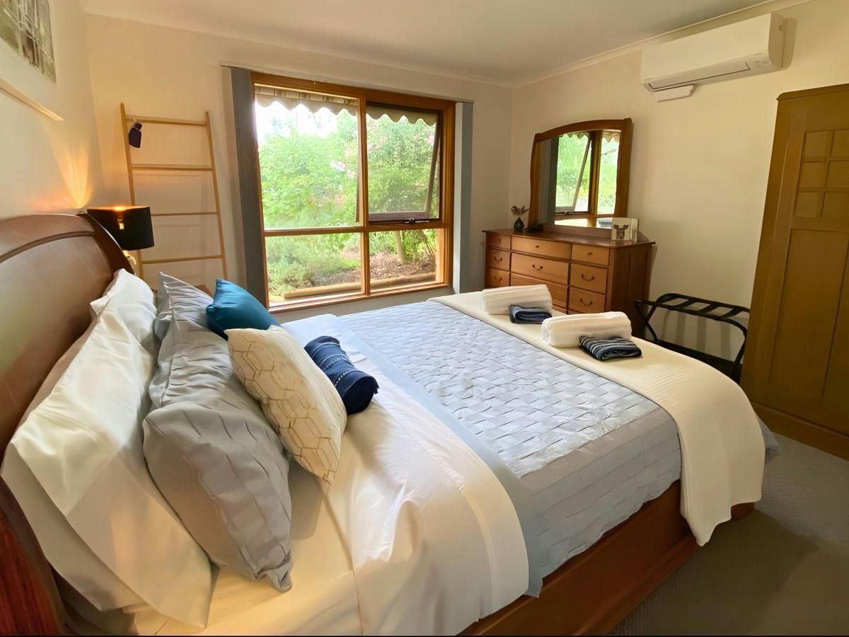 Lavender Cottage Coastal Charm and Tranquil Escapes