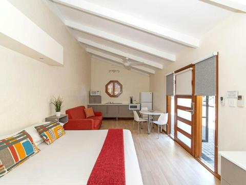 Studio Unit