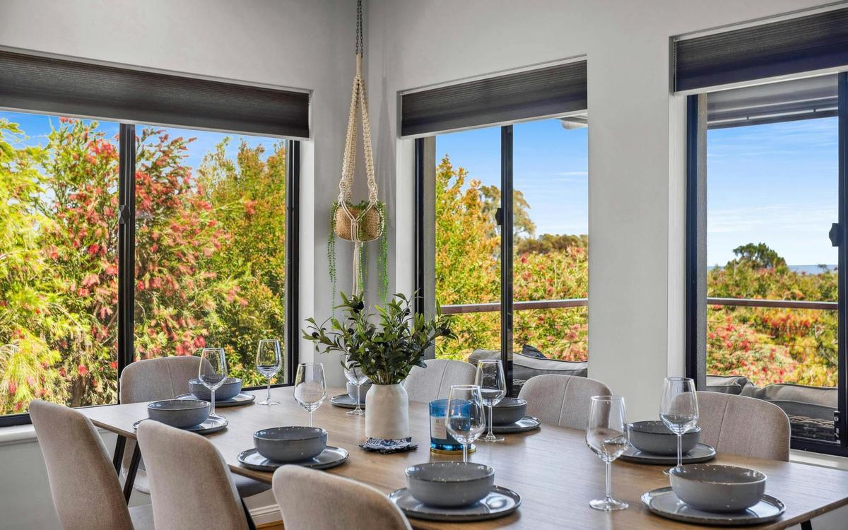 Lifes Better Beachside - Dining Views