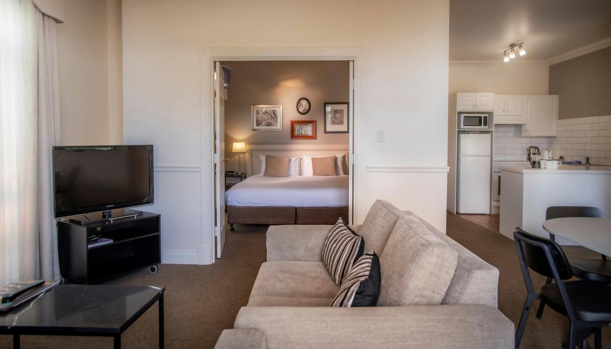 Majestic Old Lion Apartment Two Bedroom Apartment