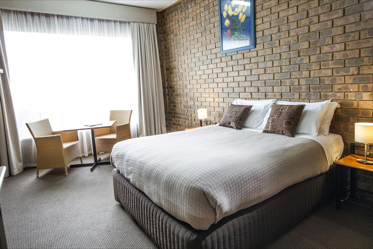 River View room - King Bed