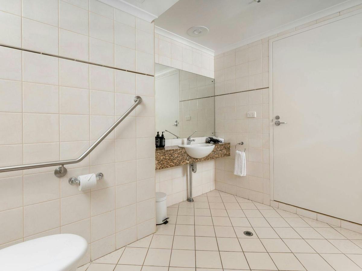 One Bedroom Apartment