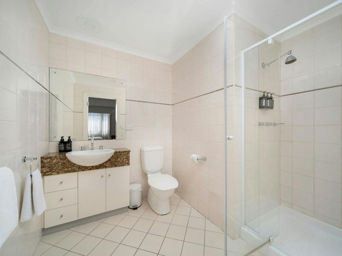 One Bedroom Apartment