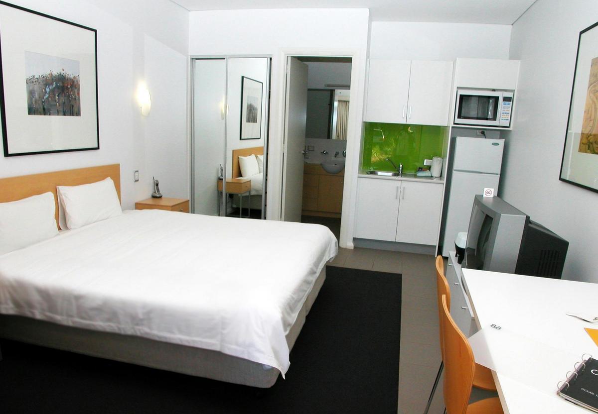 Studio Apartment