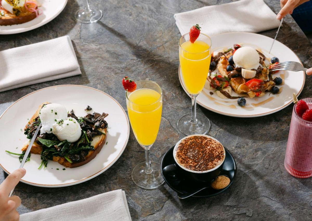 Breakfast Marina Glenelg Beachfront Luciano's