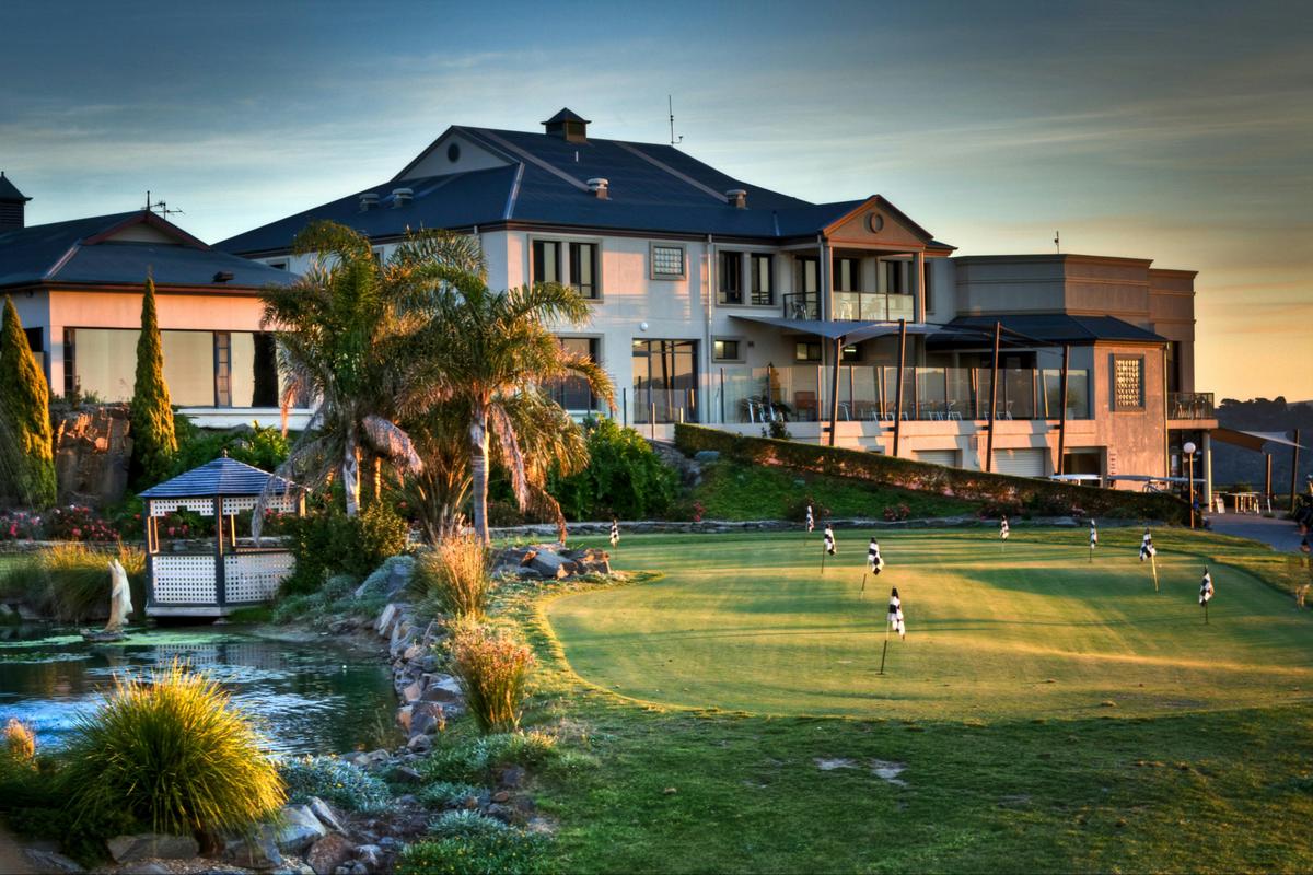 McCracken Country Club, Fleurieu Peninsula