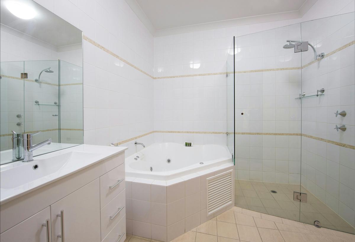 Loft Spa Suite