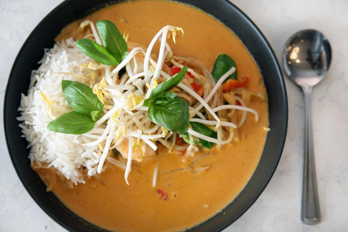 Chicken laksa