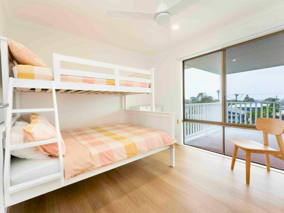 Bunk Bedroom