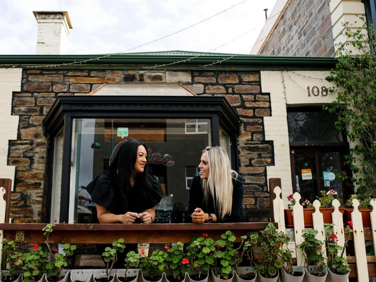 Enjoying Melbourne Street, North Adelaide