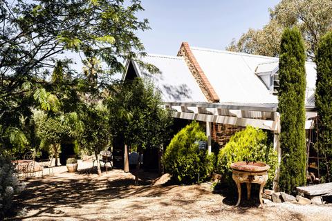 Moorooroo Park Vineyards