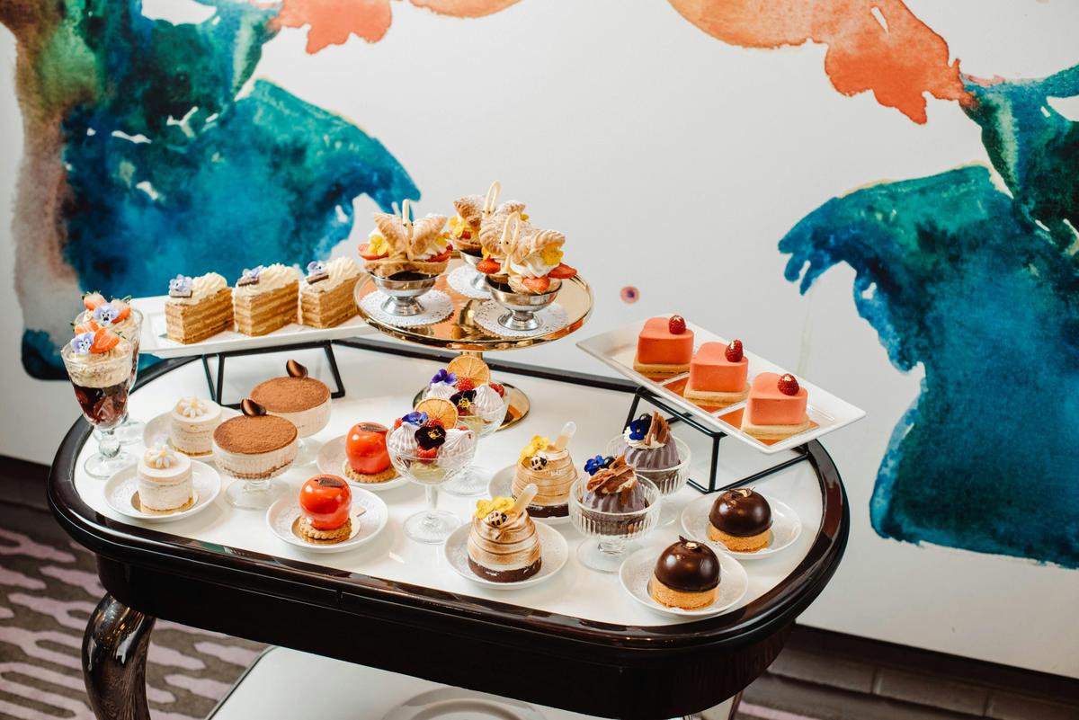 Mayflower Restaurant Classic Dessert Trolley