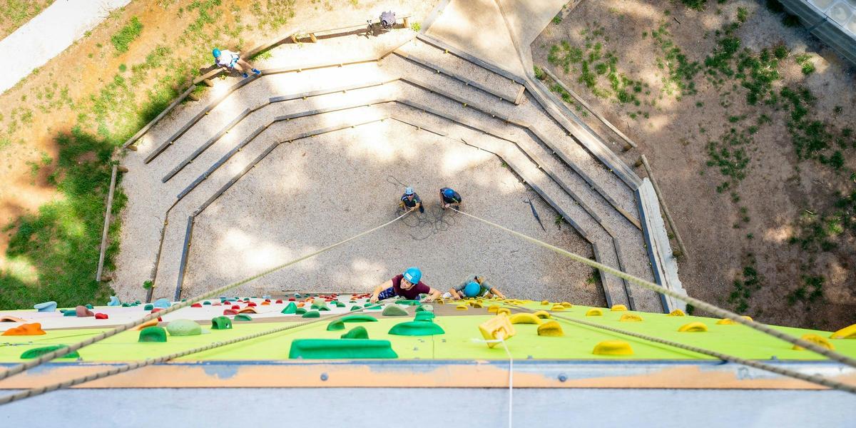 Adventure Hubs SA