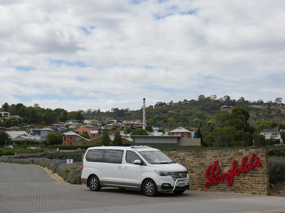 Personalised tours and private chauffeur