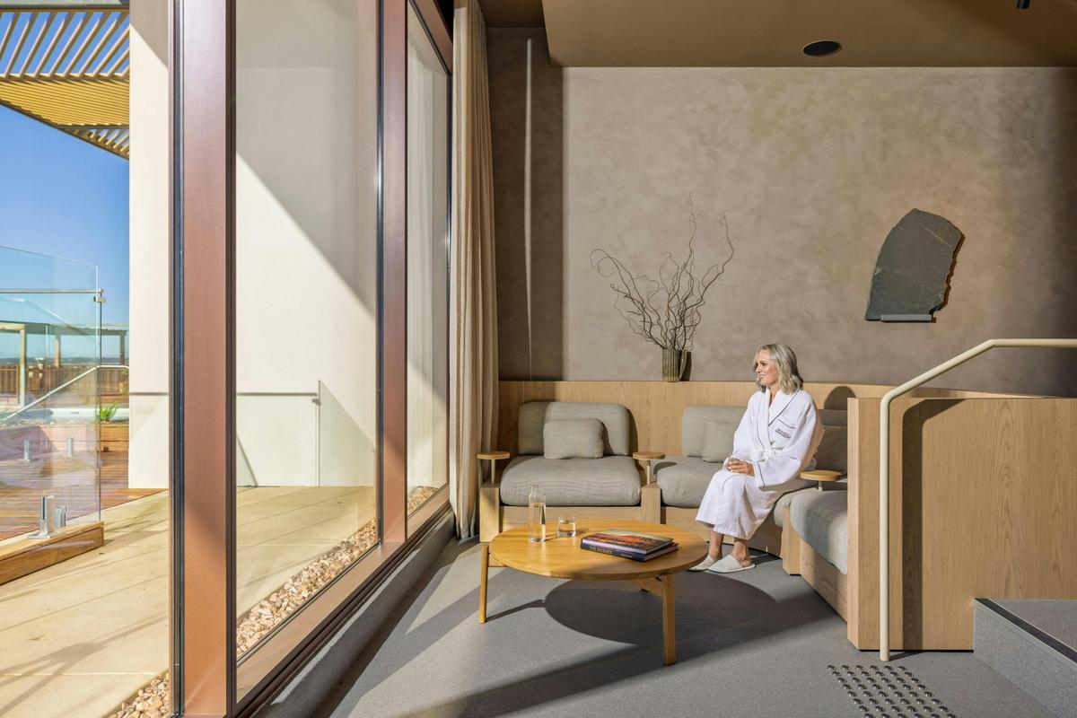 Marula Day Spa Relaxation Lounge