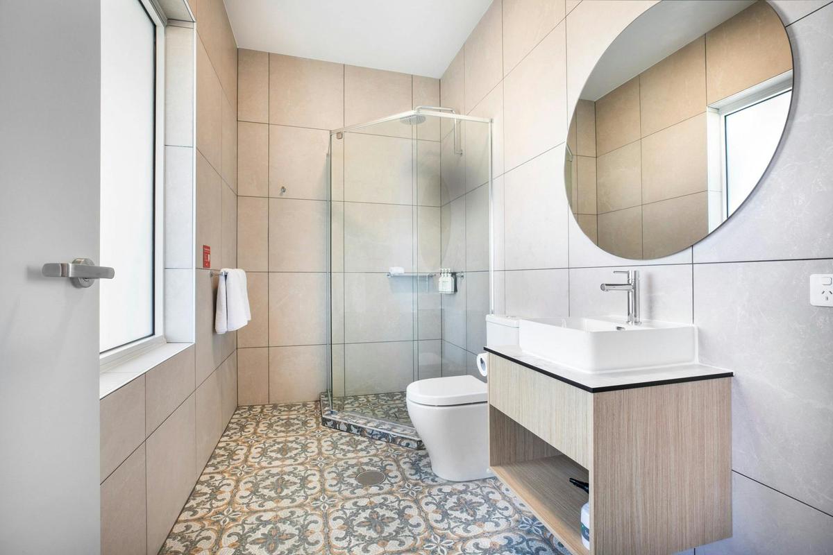 Studio bathroom