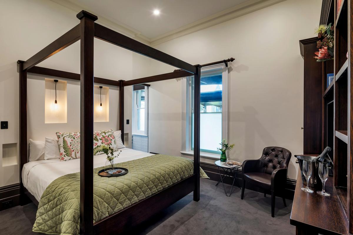 Classic Room