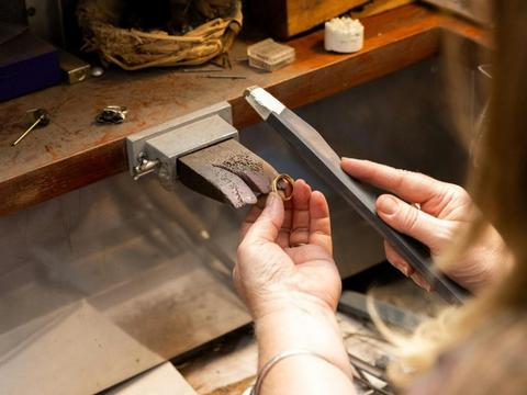 Naomi Schwartz Jewellery Design Gallery