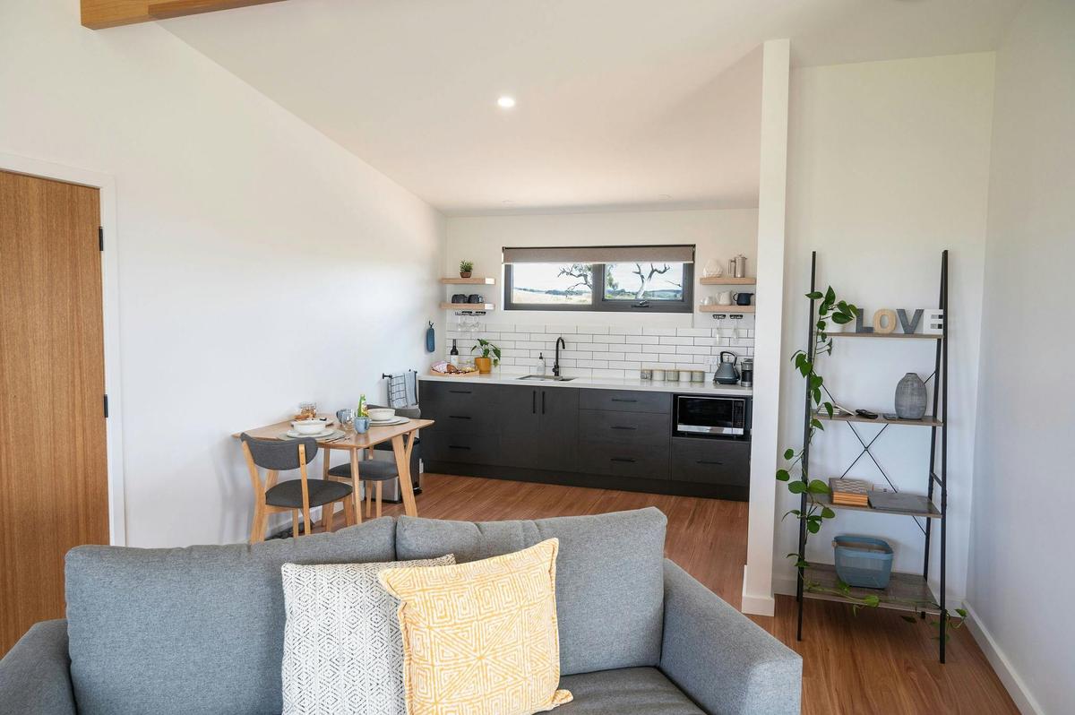 Modern kitchenette