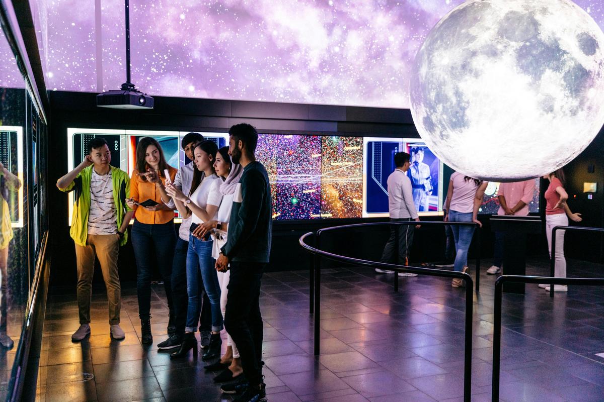 SEVEN SIBLINGS FROM THE FUTURE - Ava Exhibit