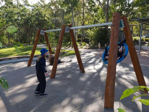 Village Green picnic area and playground