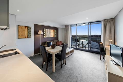 One Bedroom Deluxe Apartment
