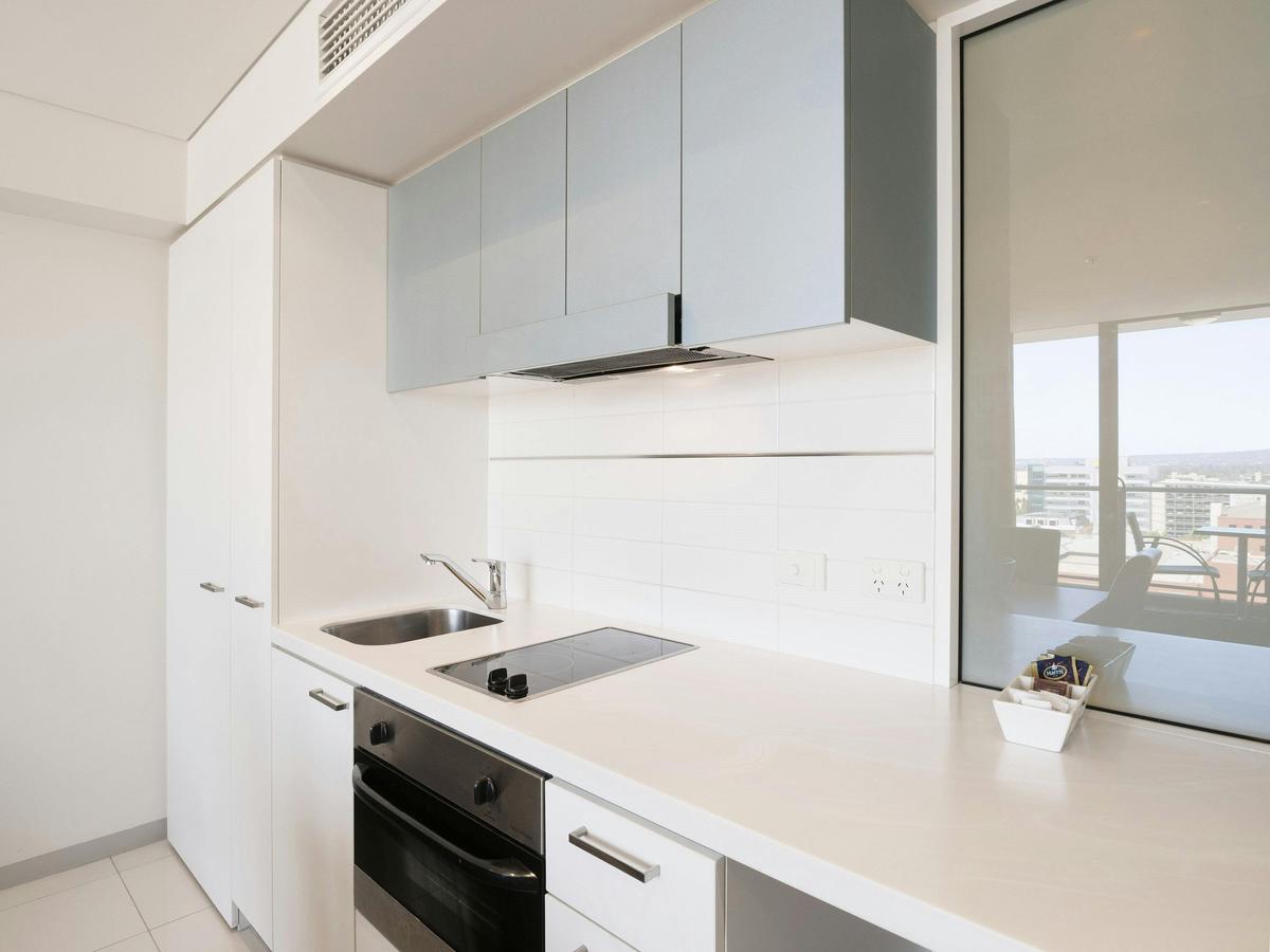 One Bedroom Deluxe Apartment