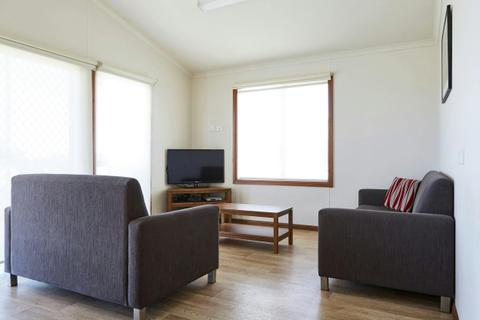 Waterview Cabin - Access Friendly