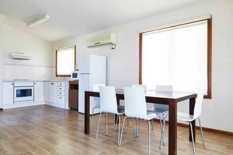 Waterview Cabin - Access Friendly