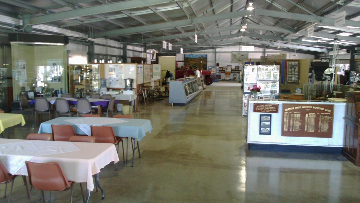 Interior displays with reception area and a seated area for rest and refreshments.